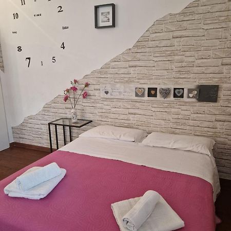 A Casa Di Delia - Stazione Fidene Leilighet Roma Eksteriør bilde